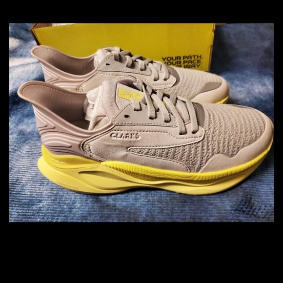 Clarks Pace Lime Combination Sneakers - US 8.5M (New in box) Women\'s 10. main image 4